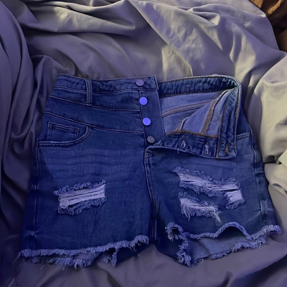 brand:rewind size:7/28w